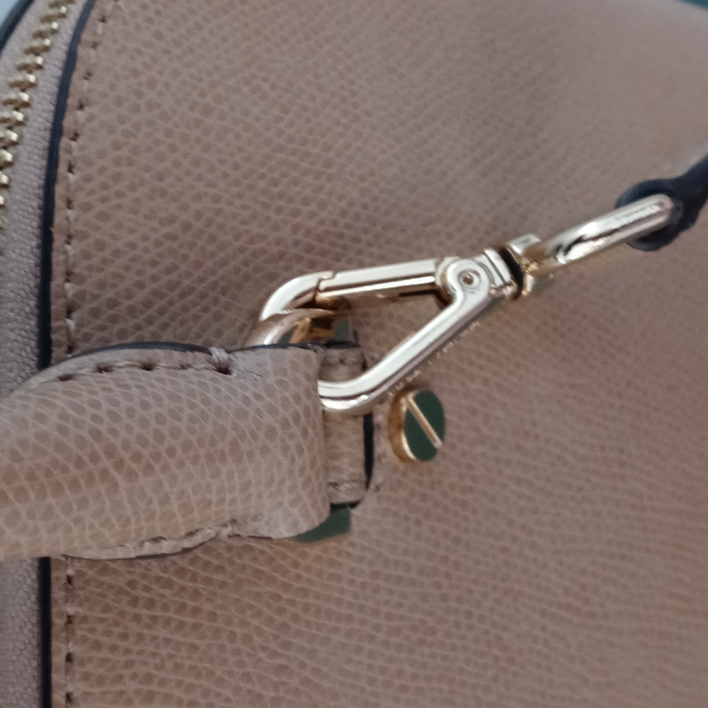 Michael Kors purse excellent condition - Picture 11 of 14